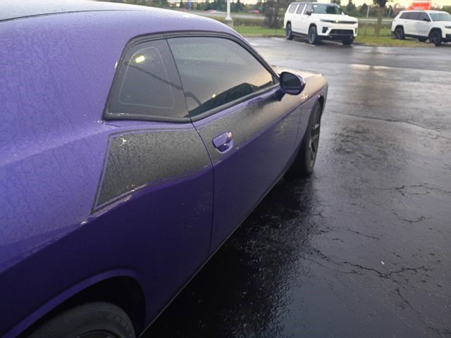 Used 2018 Dodge Challenger R/T w/ Quick Order Package 22P T/A RWD image 11
