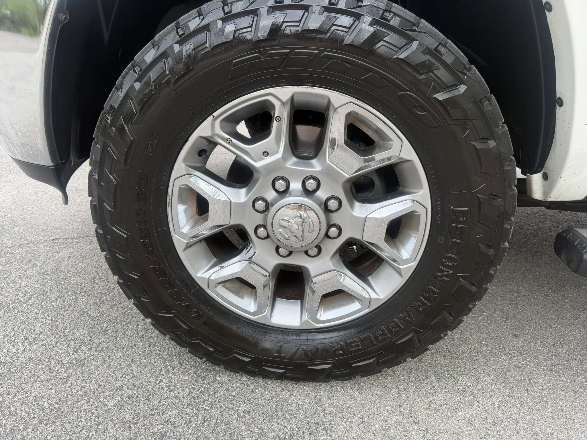 Used 2016 RAM 2500 Limited AWD/4WD image 20