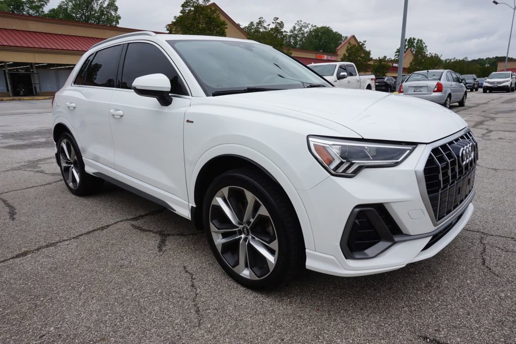 Used 2020 Audi Q3 2.0T Premium Plus w/ Premium Plus Package image 1