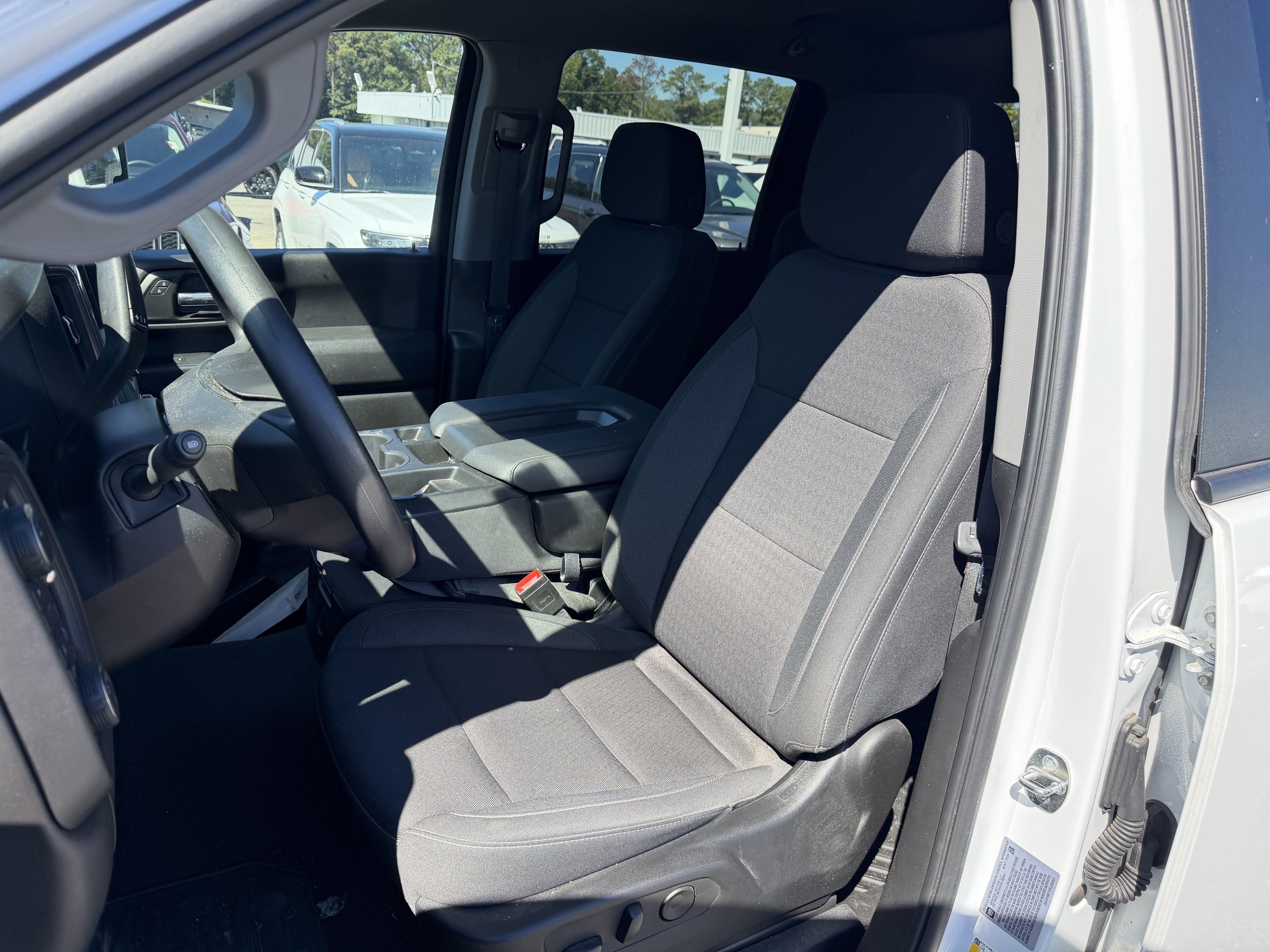 Used 2024 Chevrolet Silverado 2500 Custom w/ Custom Value Package AWD/4WD image 12