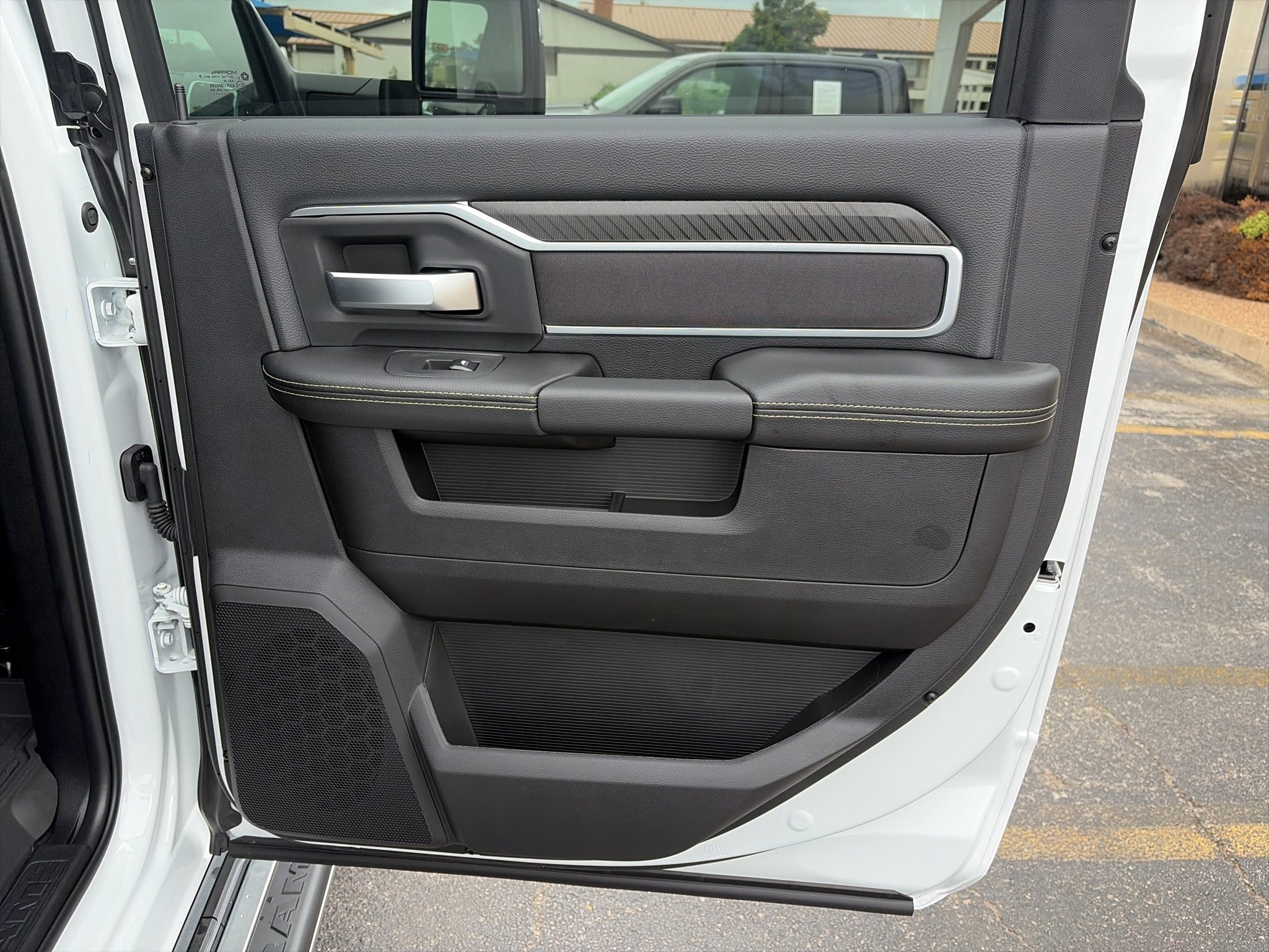 New 2027 RAM 3500 Lone Star AWD/4WD image 8