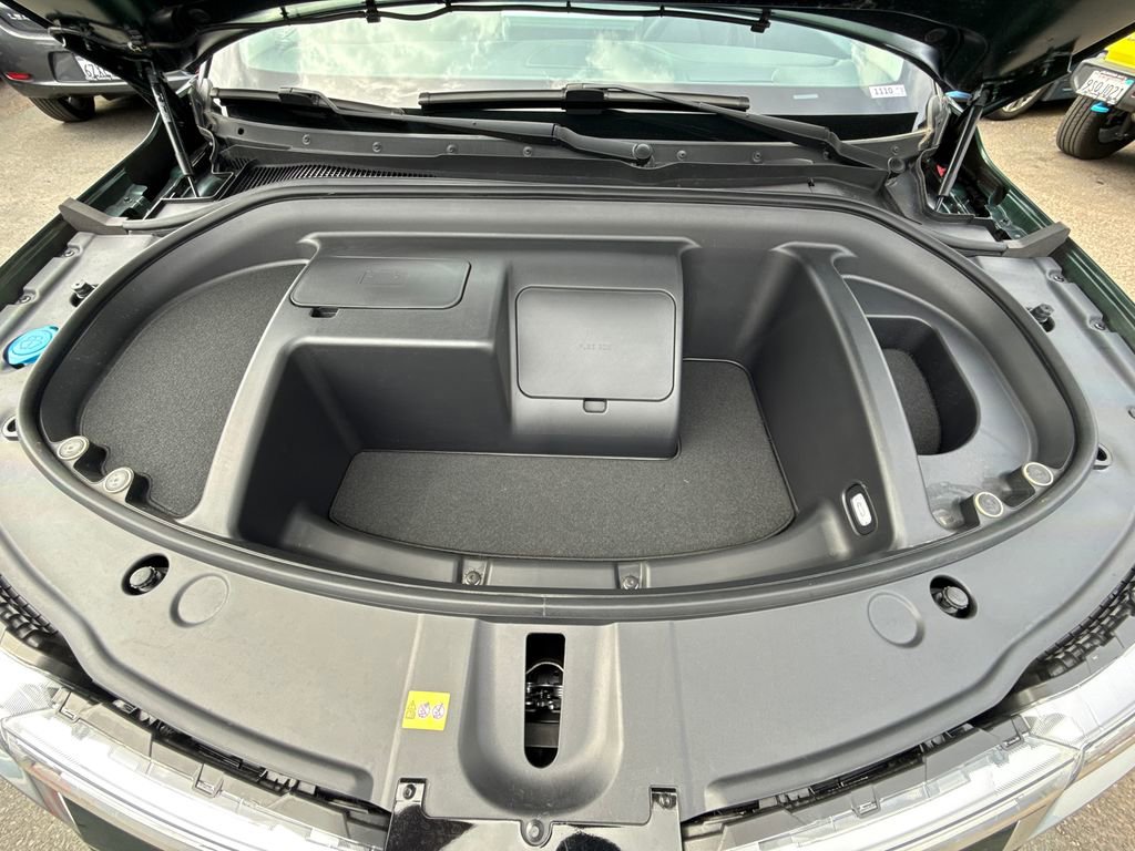 New 2025 VinFast VF 8 Eco AWD/4WD image 7