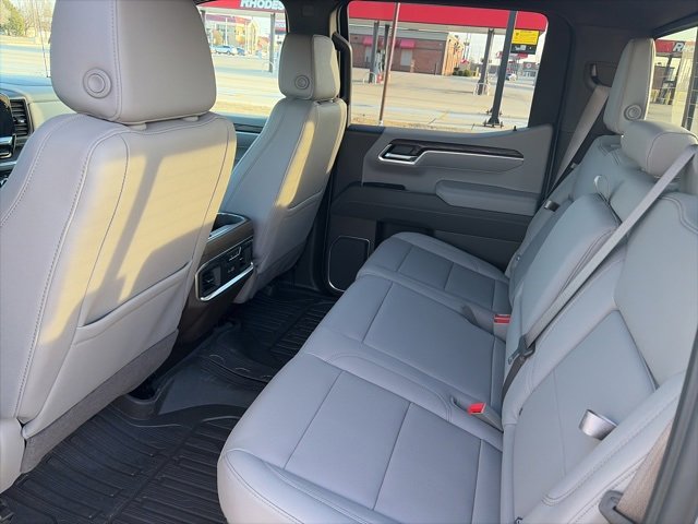New 2026 GMC Sierra 1500 SLT w/ SLT Premium Plus Package image 11