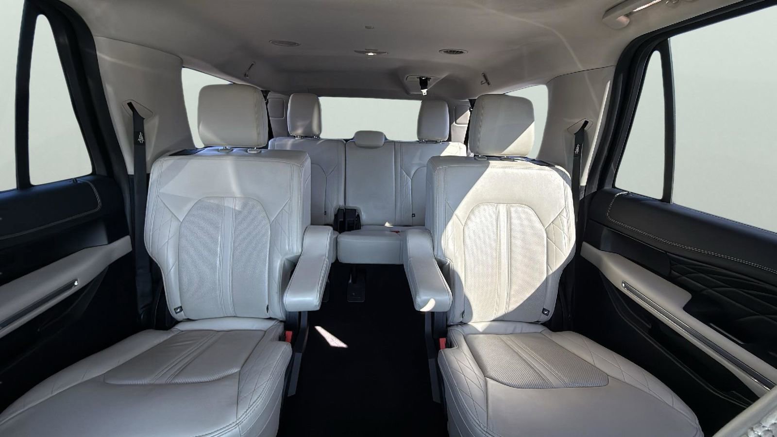 Used 2019 Ford Expedition Max Platinum image 26