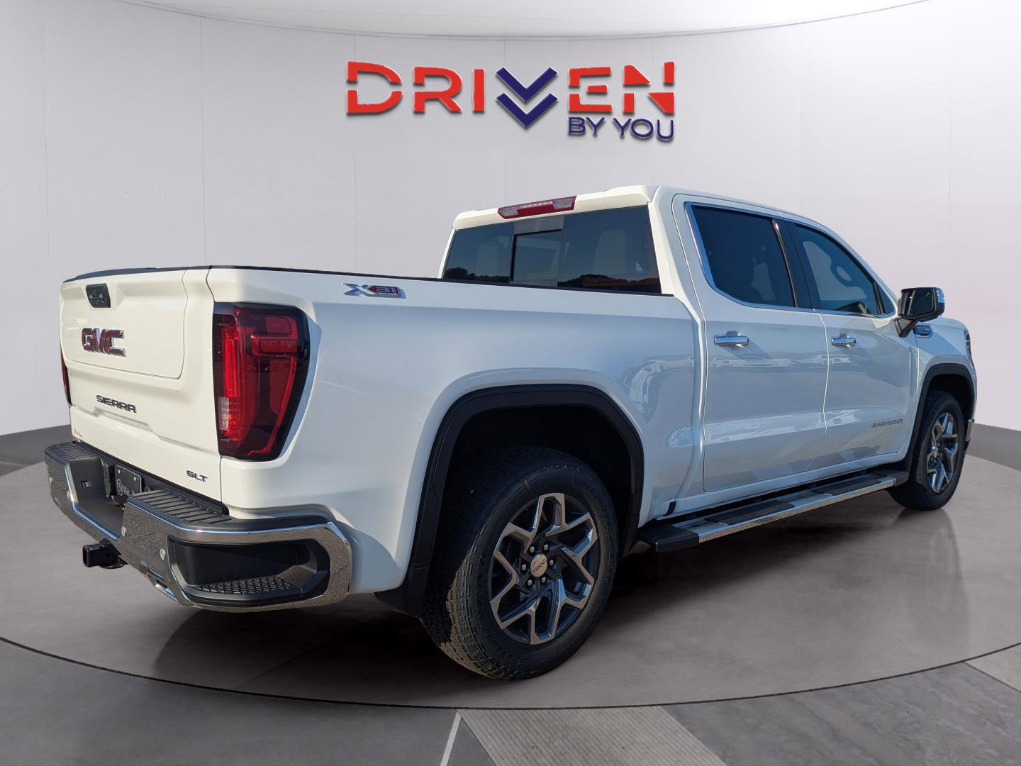 New 2026 GMC Sierra 1500 SLT w/ SLT Premium Plus Package image 6