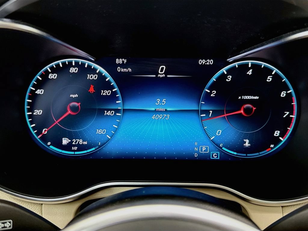 Certified 2021 Mercedes-Benz GLC 300 4MATIC image 33