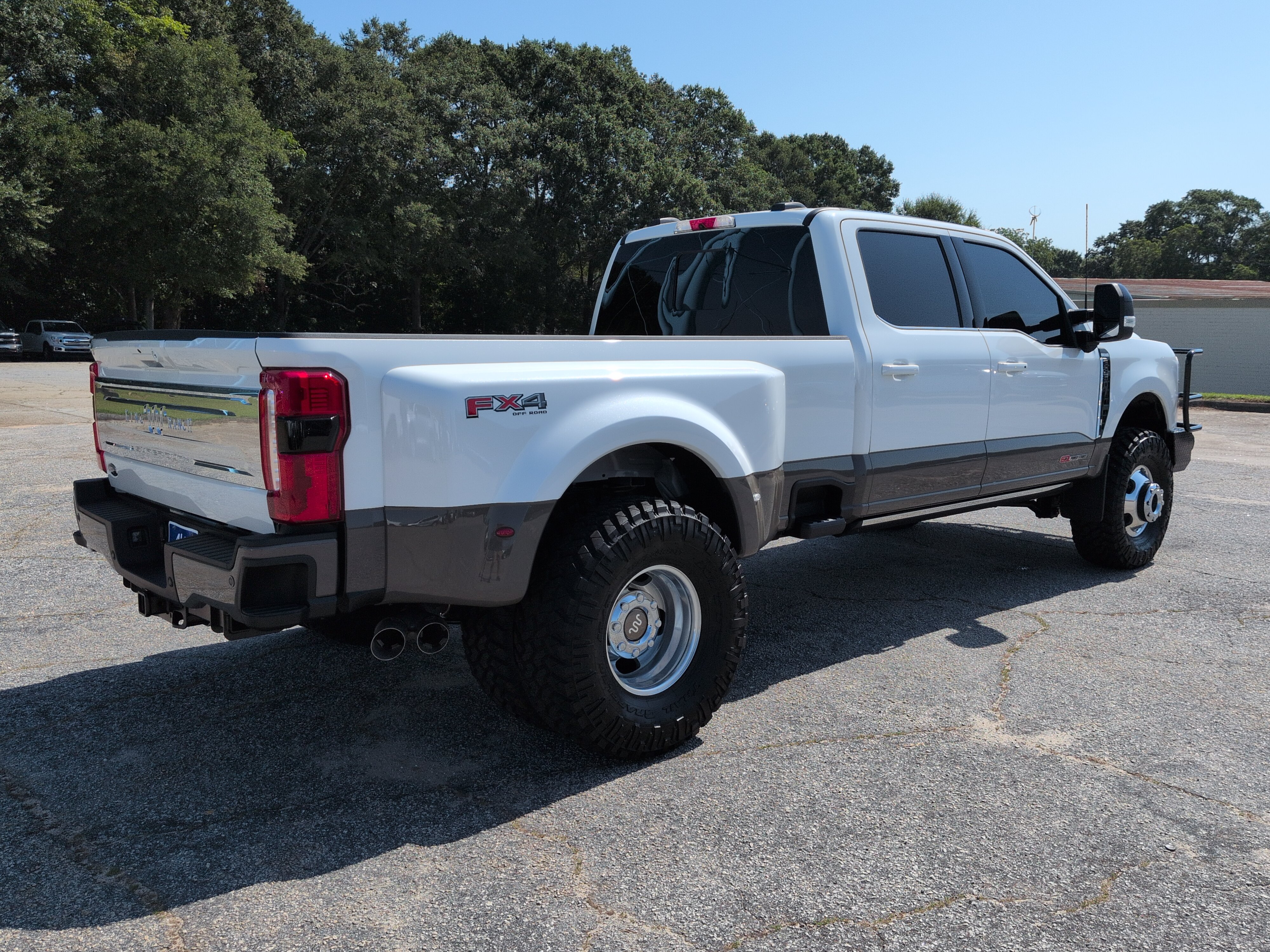 Used 2026 Ford F350 King Ranch AWD/4WD image 3
