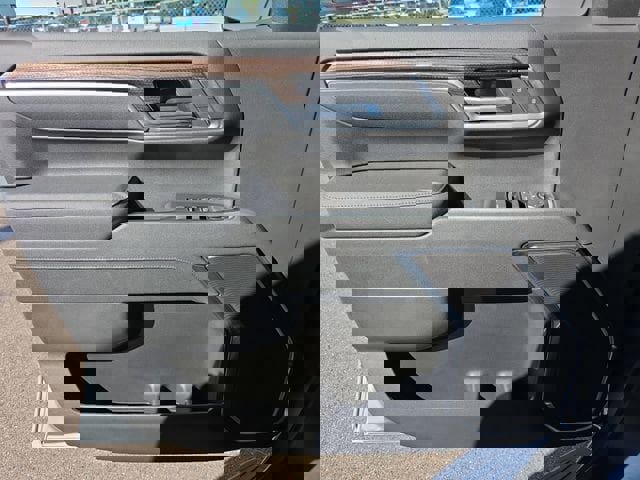 New 2026 Chevrolet Silverado 1500 LT w/ All Star Edition Plus image 17