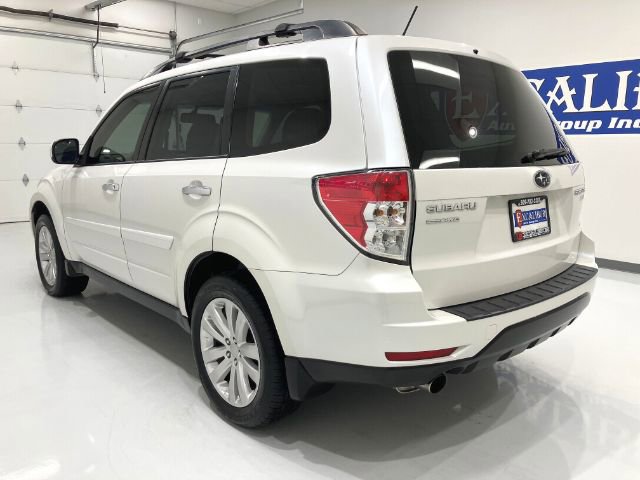 Used 2011 Subaru Forester 2.5X Limited w/ Rugged Pkg 1I image 13