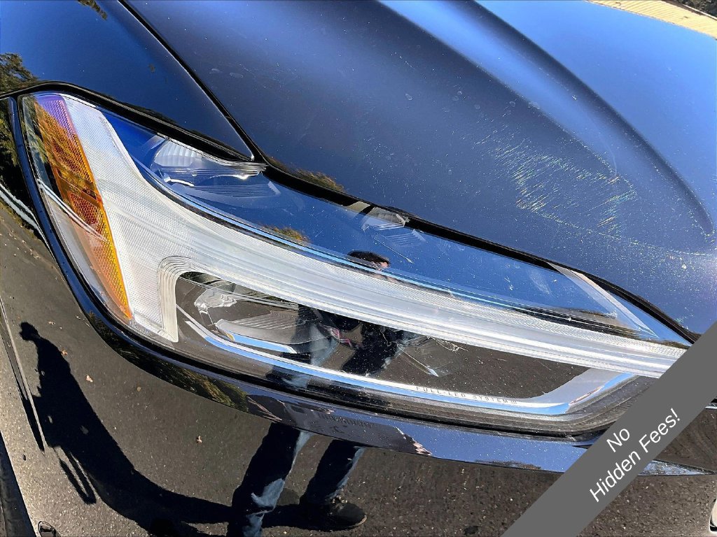 Used 2018 Volvo XC60 T6 Momentum w/ Convenience Package AWD/4WD image 25