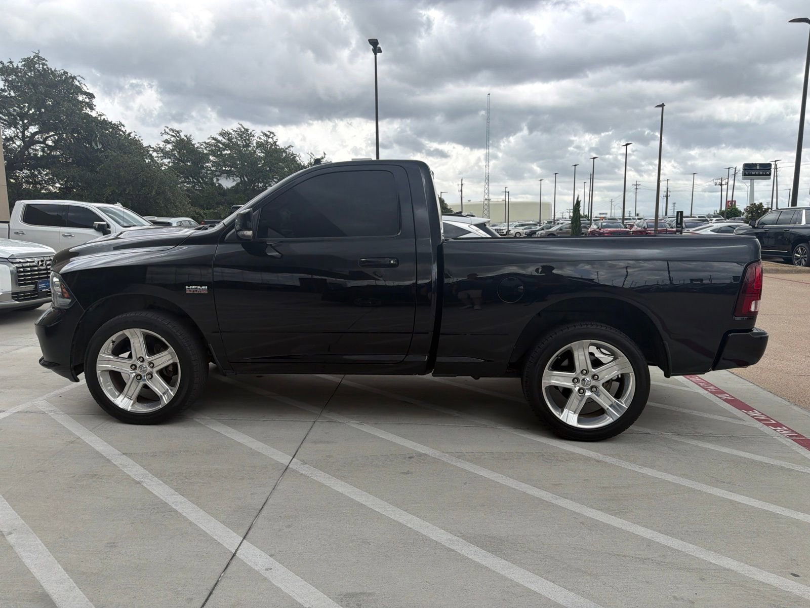 Used 2016 RAM 1500 Sport w/ Convenience Group RWD image 7