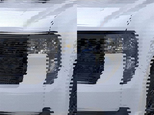 New 2025 Ford Maverick XLT image 19