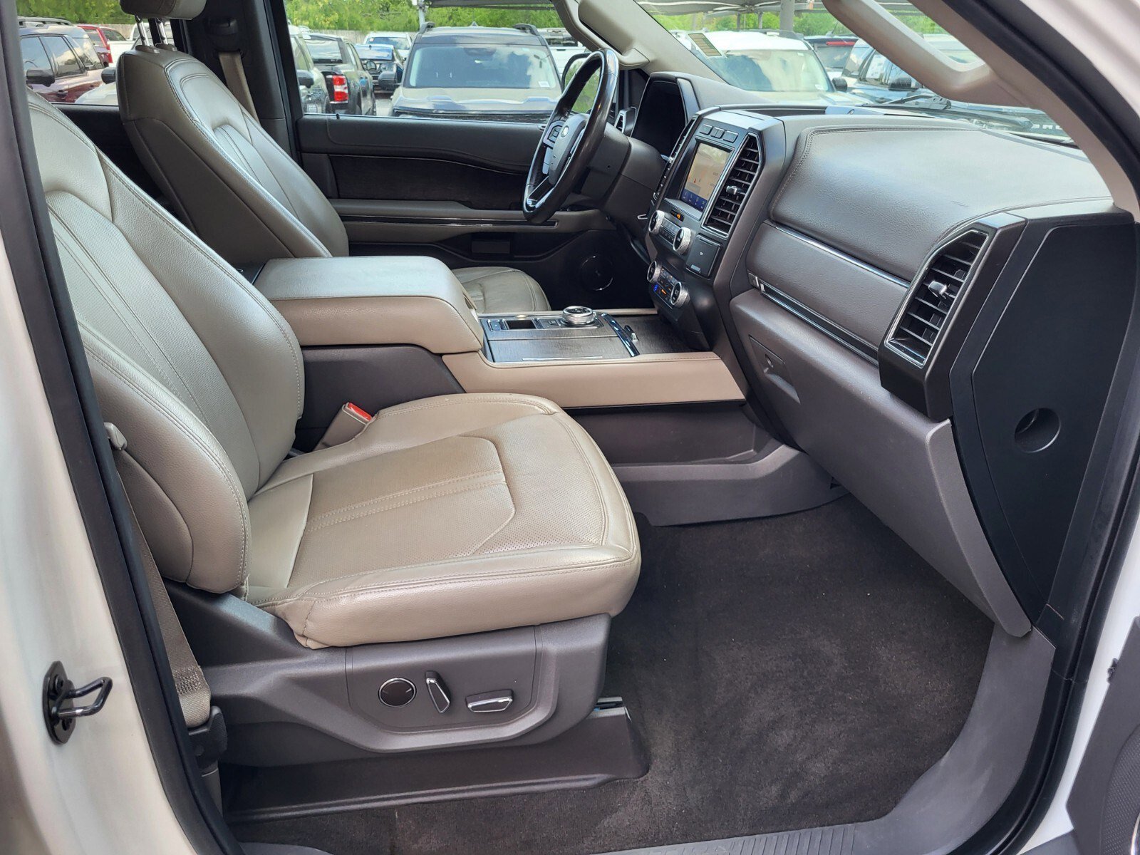 Certified 2021 Ford Expedition Limited image 12