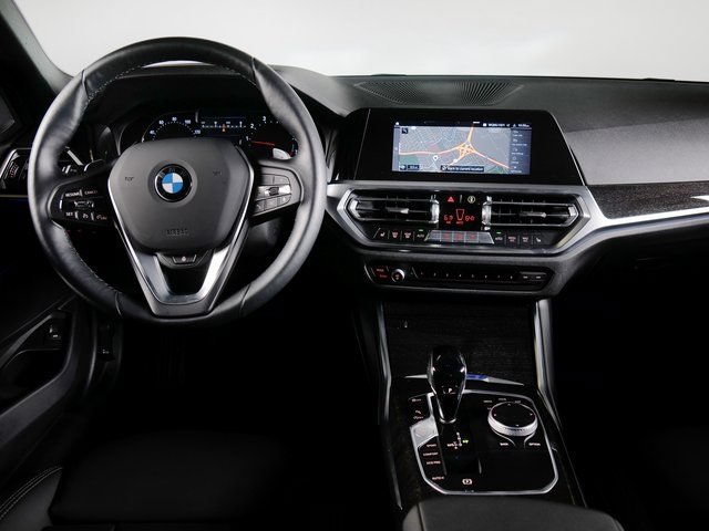 Used 2022 BMW 330i xDrive Sedan w/ Driving Assistance Package AWD/4WD image 11