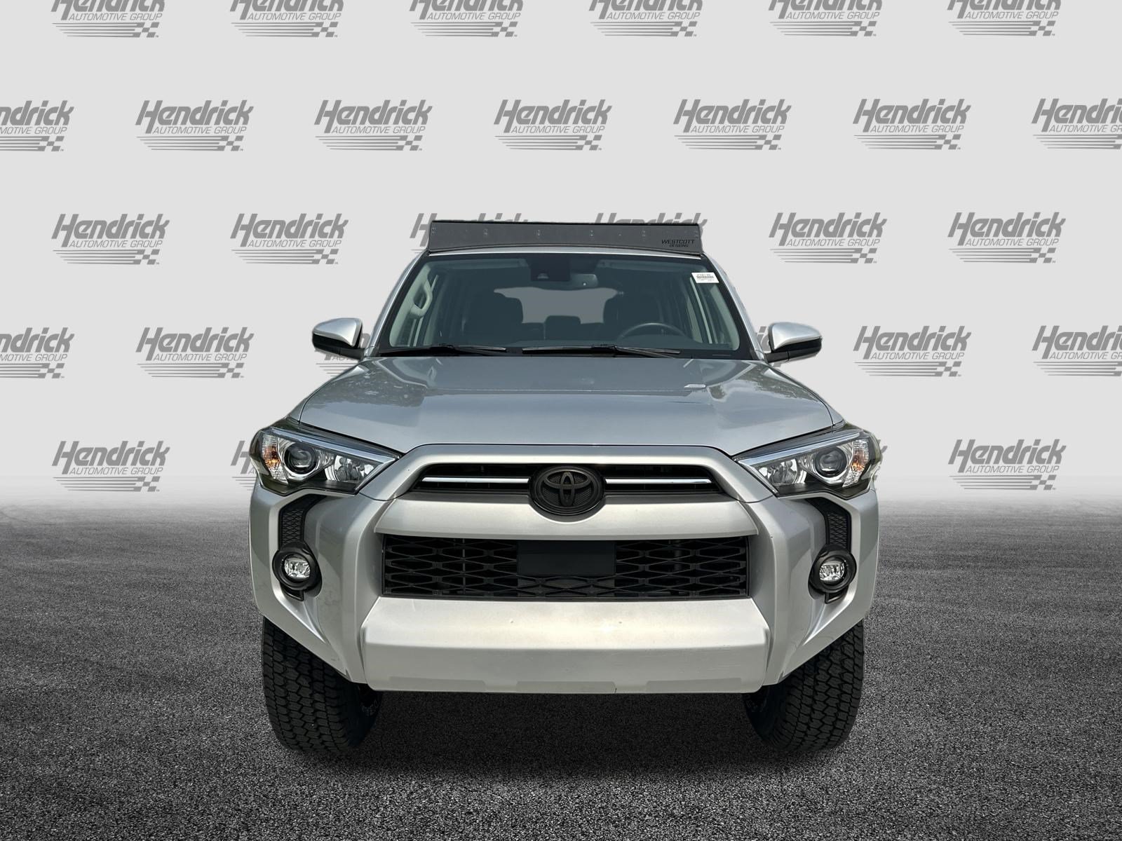 Used 2021 Toyota 4Runner SR5 AWD/4WD image 3