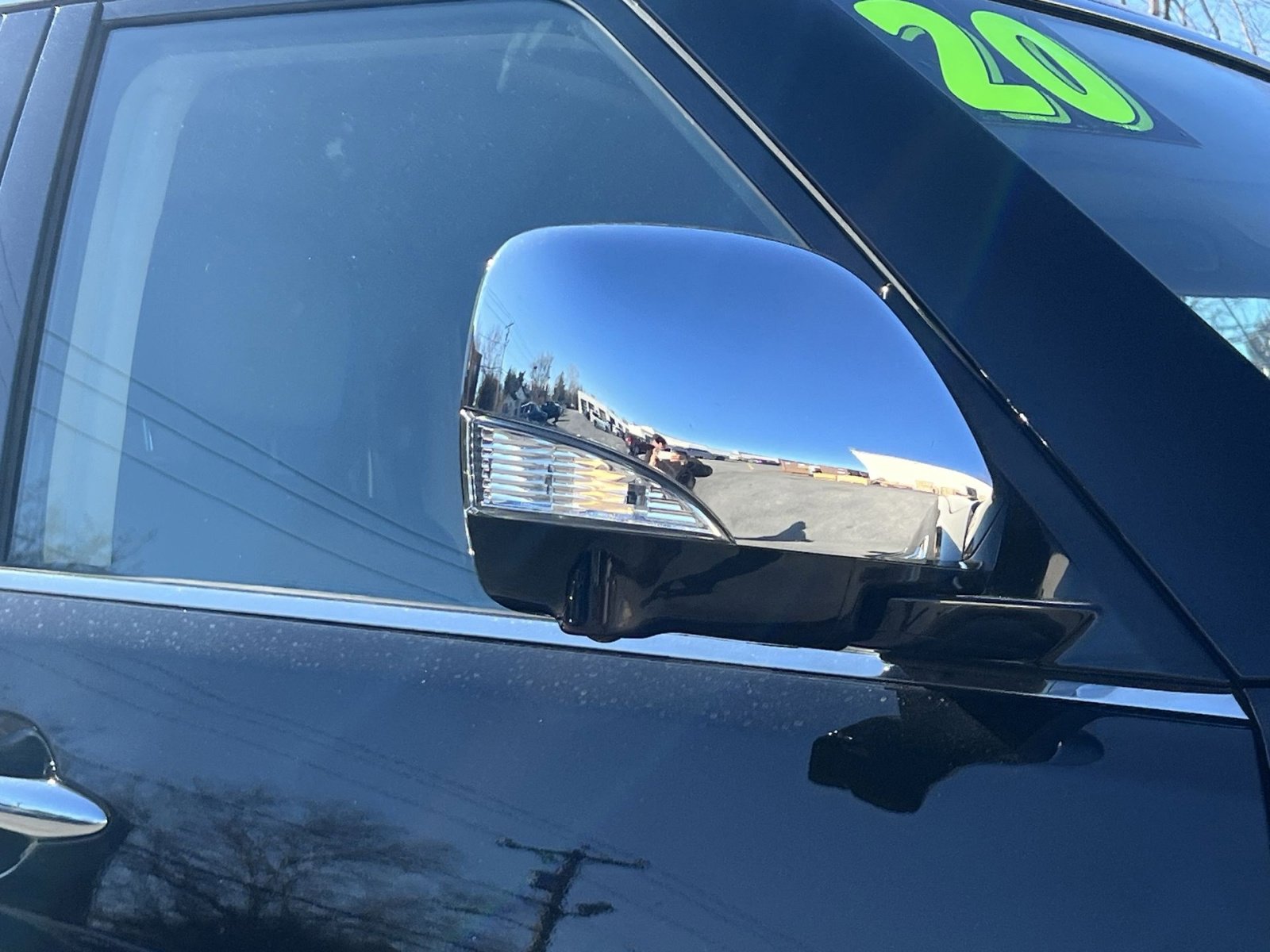 Used 2020 Nissan Armada SL w/ Premium Package image 29