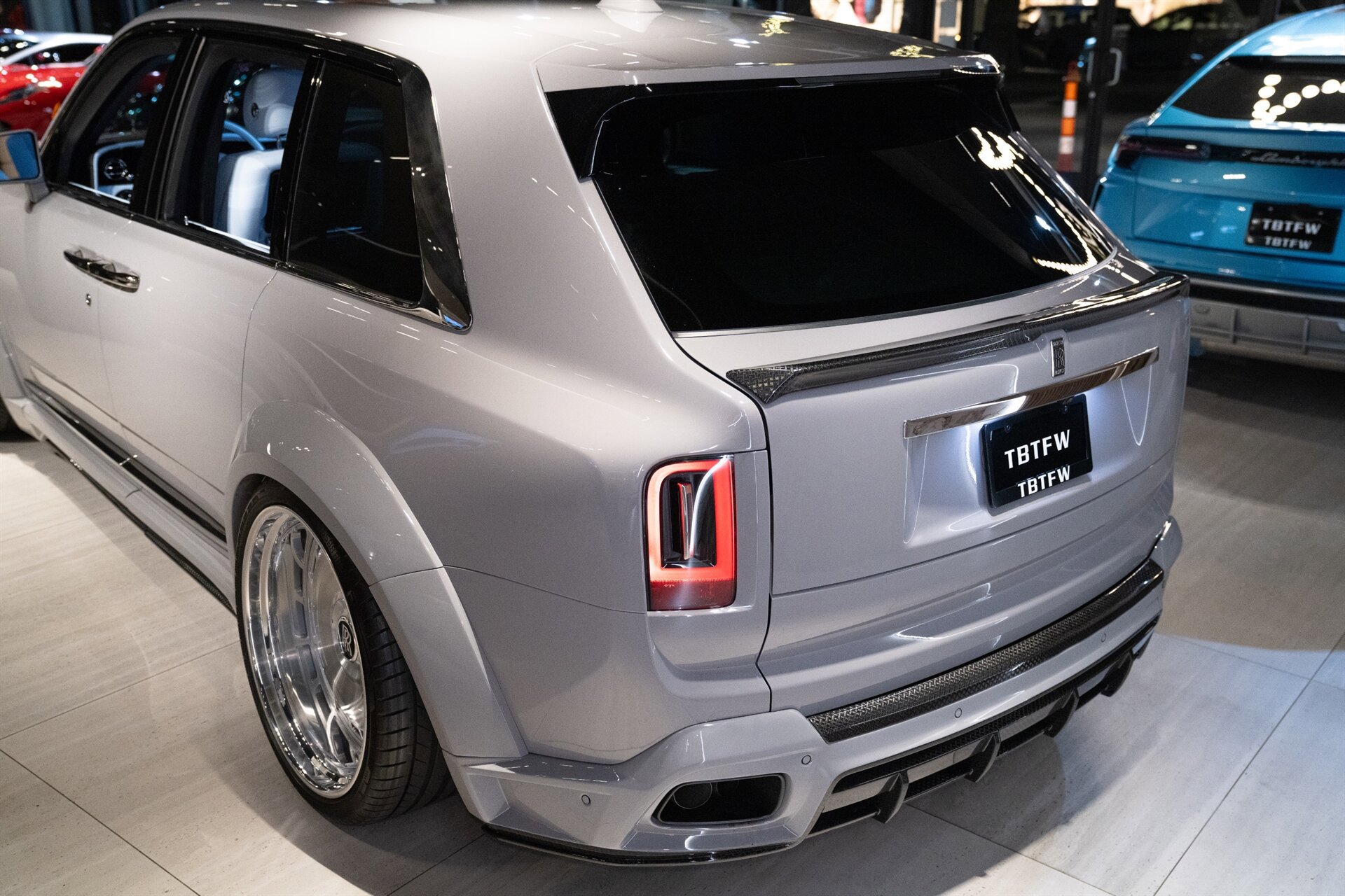Used 2026 Rolls-Royce Cullinan AWD/4WD image 25