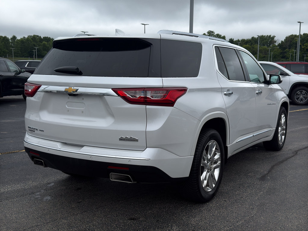 Certified 2019 Chevrolet Traverse High Country w/ LPO, Floor Liner Package AWD/4WD image 5