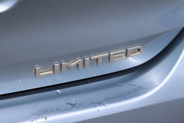 Used 2021 Toyota Highlander Limited image 8