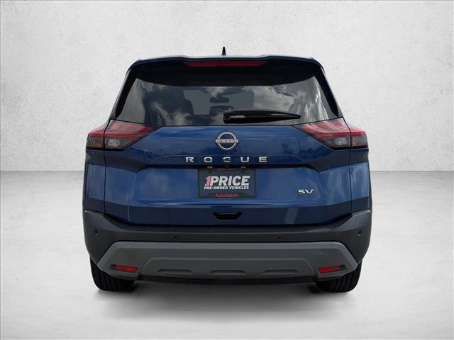 Used 2023 Nissan Rogue SV image 7