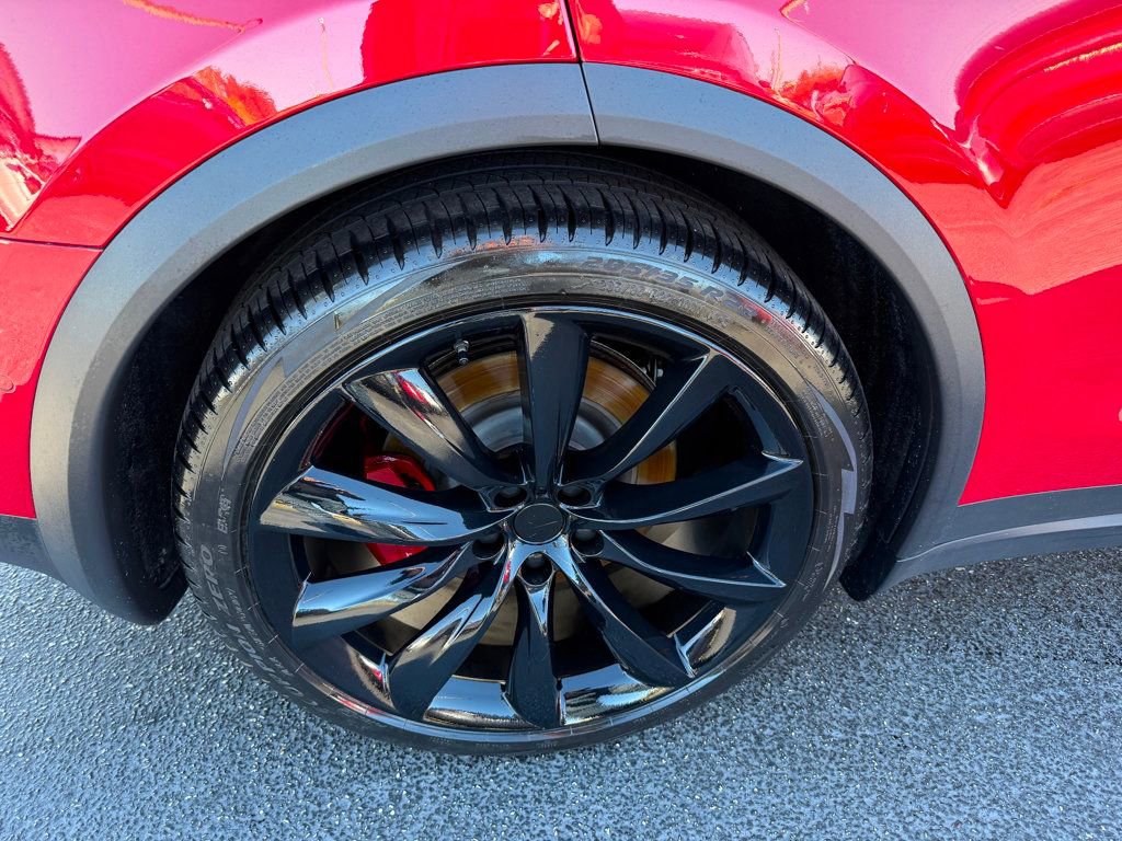 Used 2021 Tesla Model X Performance image 35