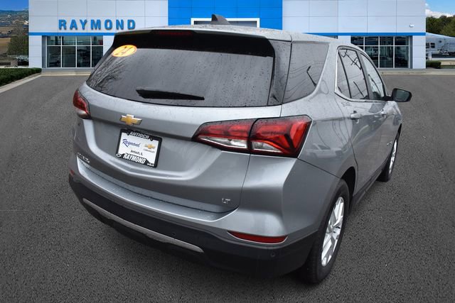Used 2024 Chevrolet Equinox LT w/ LPO, Floor Liner Package FWD image 4