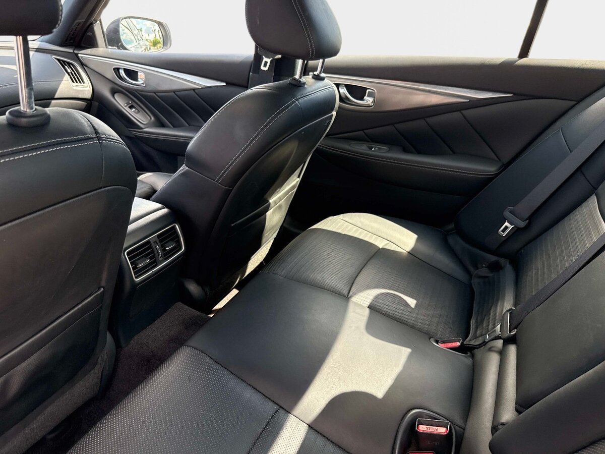 Used 2020 INFINITI Q50 Edition 30 w/ All Weather Package AWD/4WD image 13