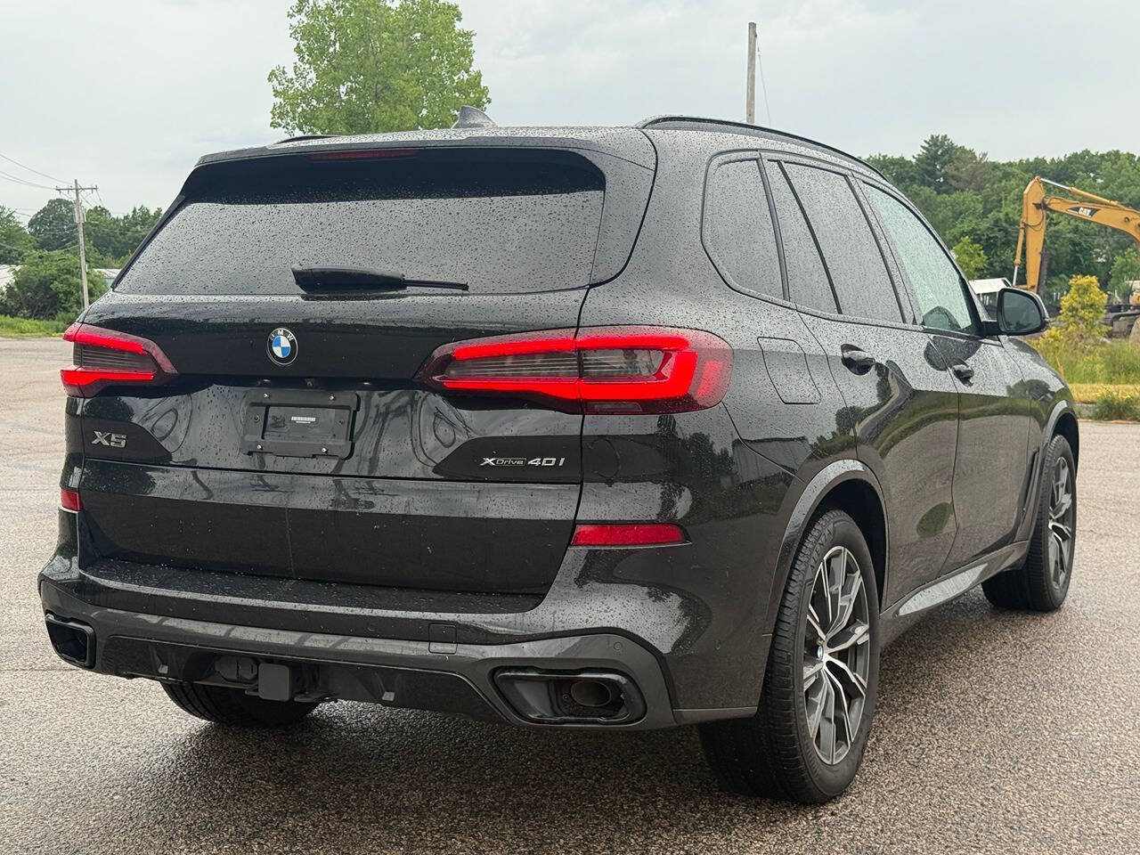 Used 2021 BMW X5 xDrive40i w/ M Sport Package AWD/4WD image 5