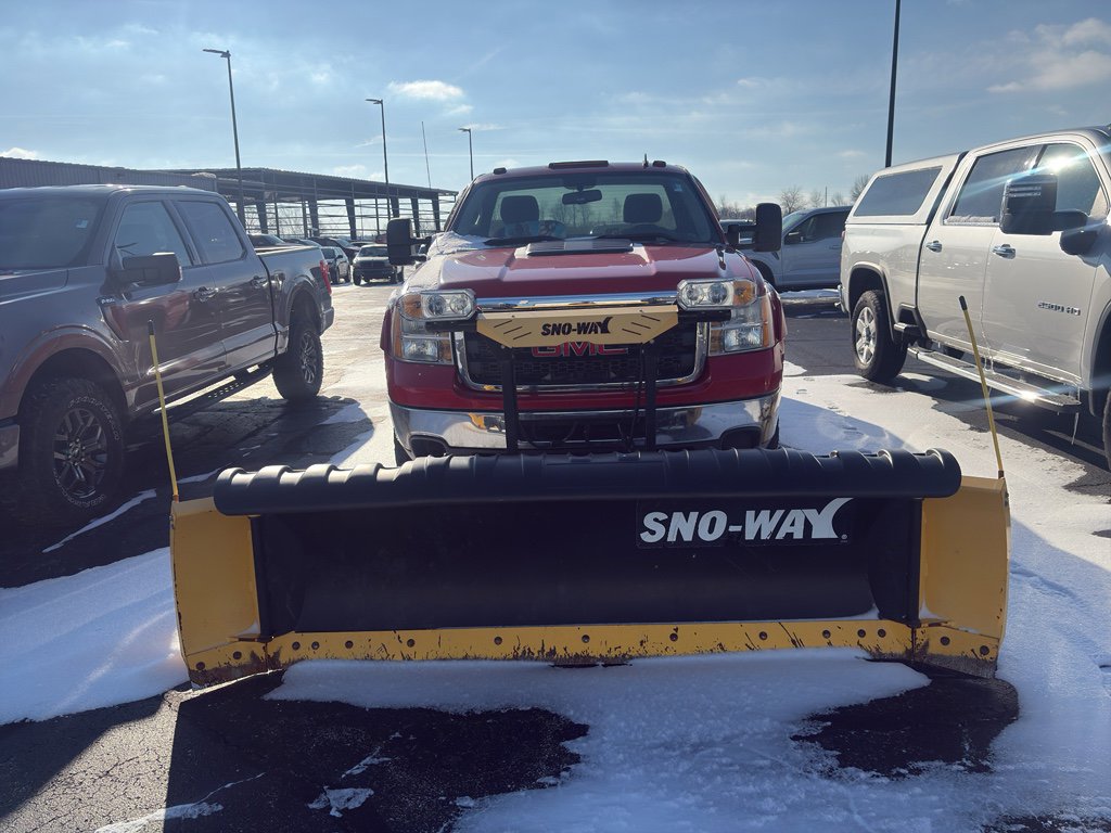 Used 2012 GMC Sierra 3500 SLE image 2