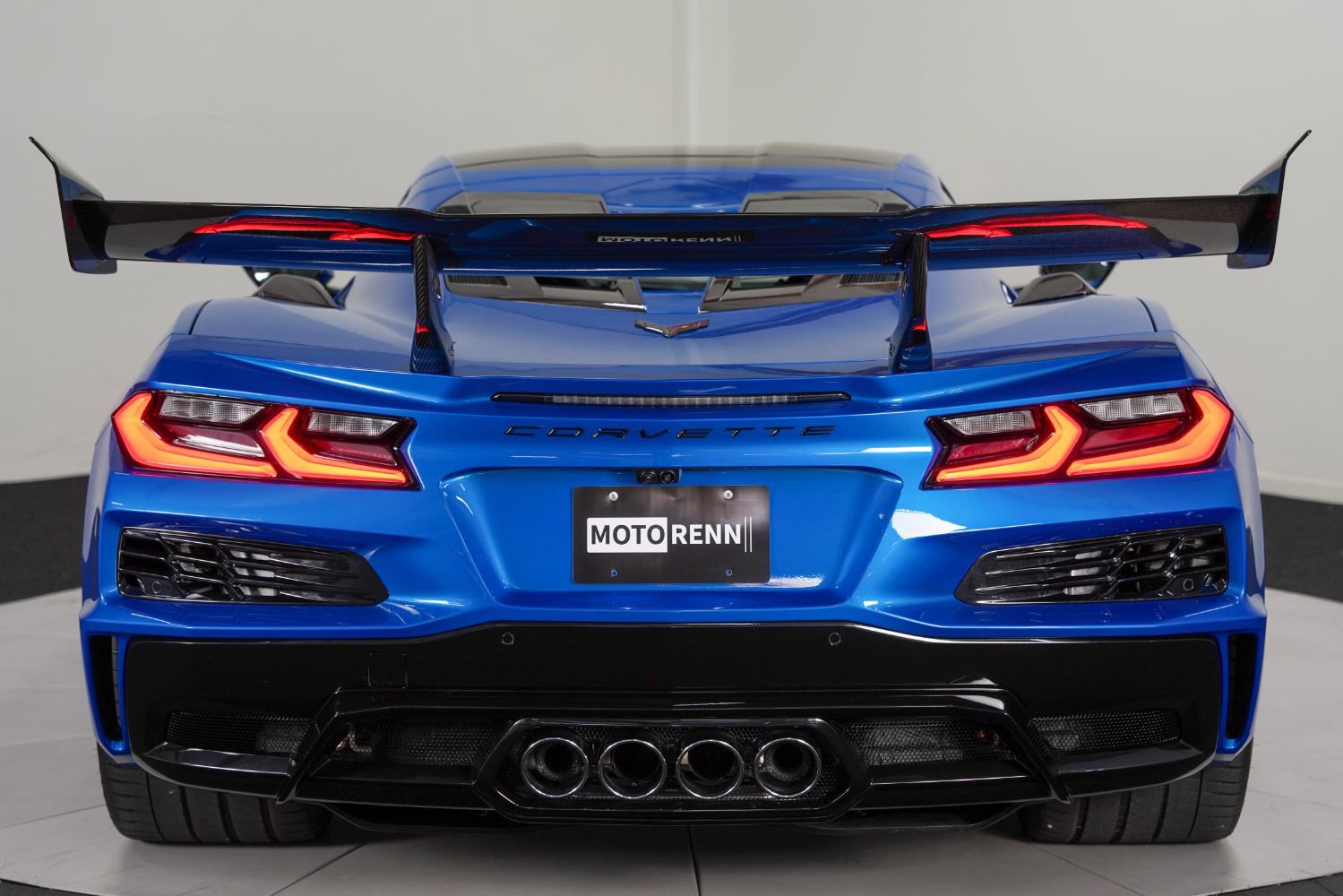 Used 2026 Chevrolet Corvette ZR1 w/ ZR1 Carbon Fiber Aero Package RWD image 9