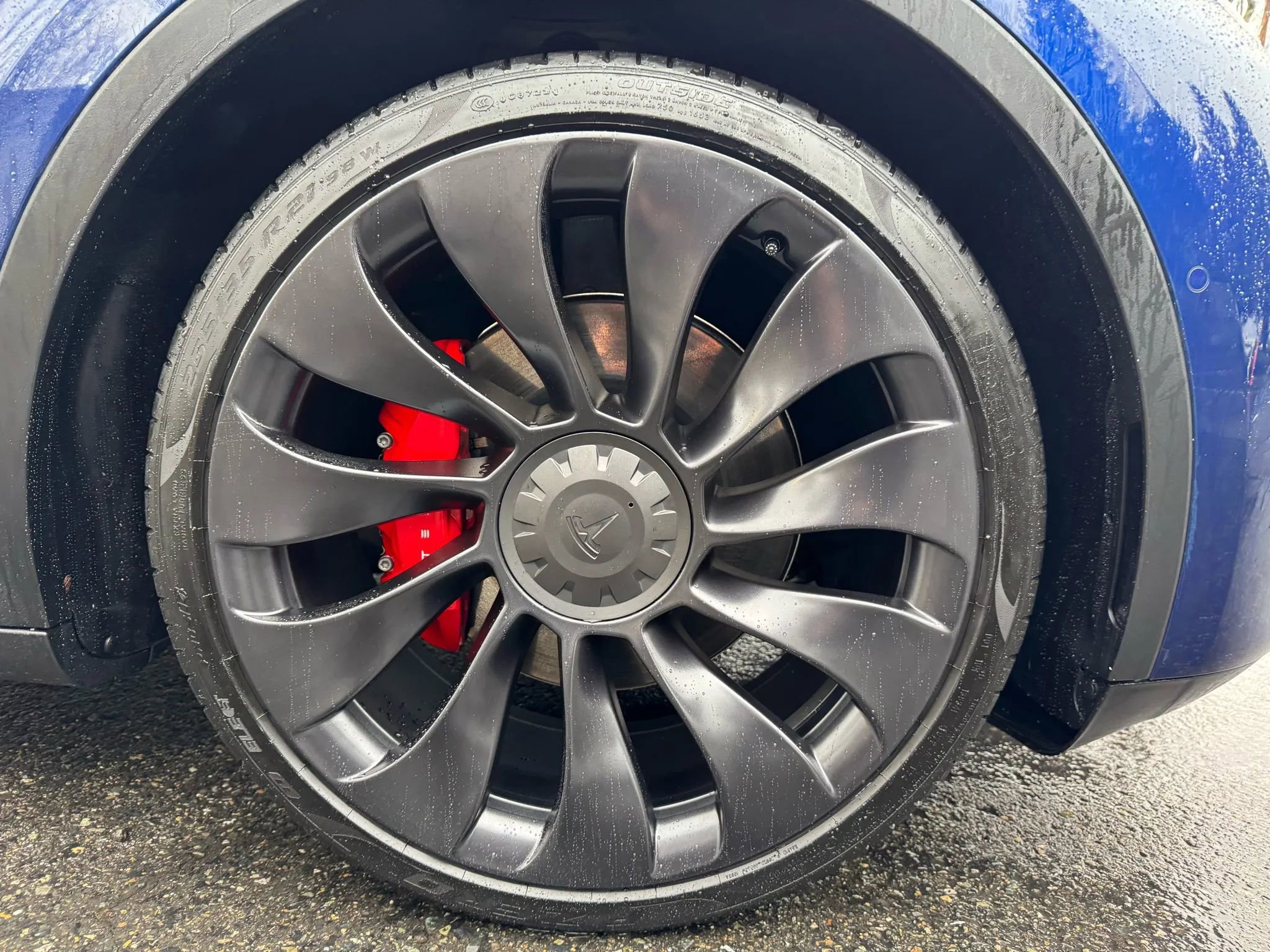 Used 2022 Tesla Model Y Performance image 19