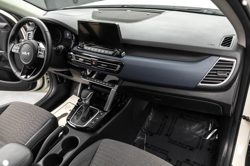 Used 2022 Kia Seltos Nightfall Edition image 33