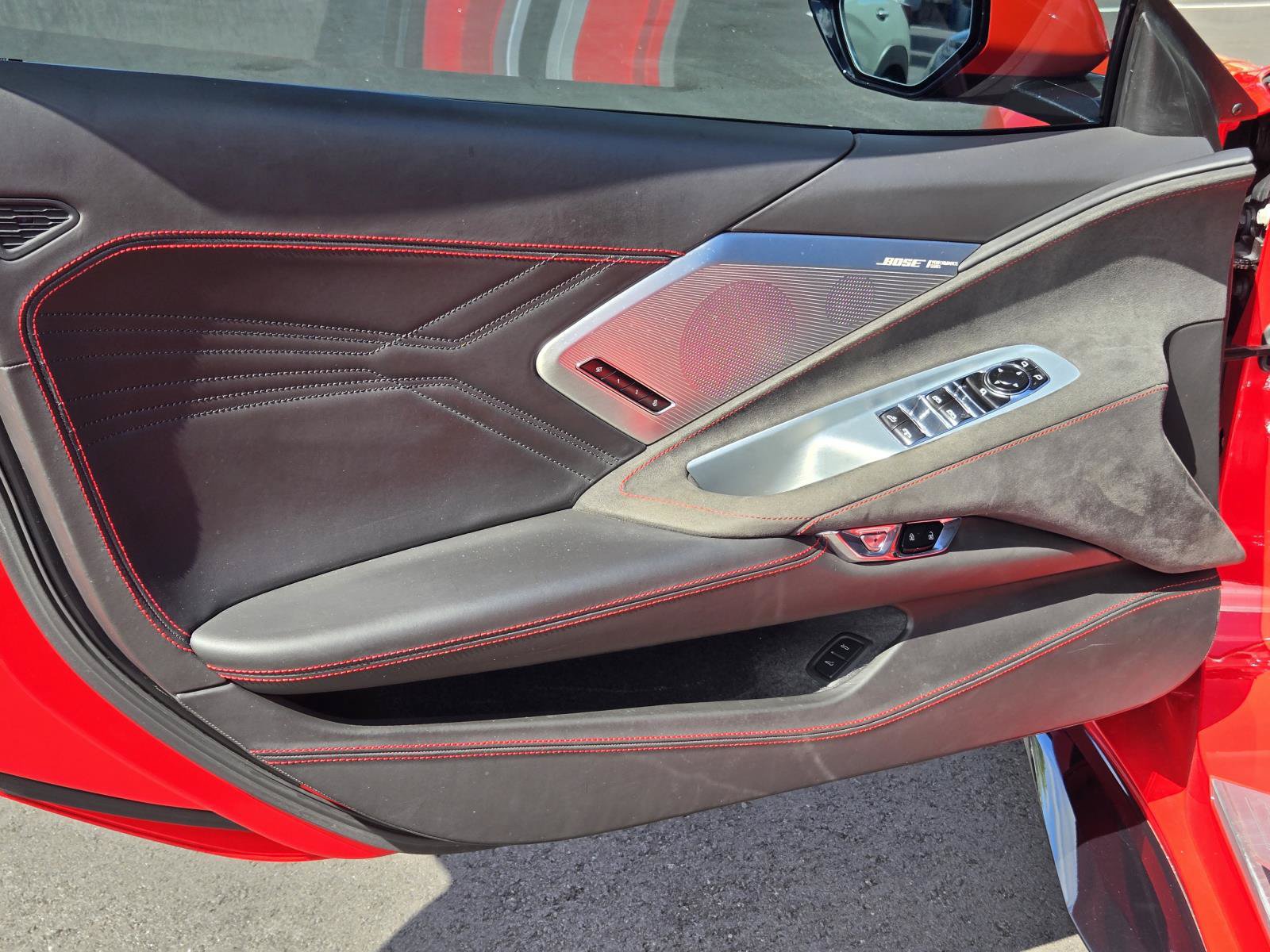 Used 2023 Chevrolet Corvette Z06 RWD image 15