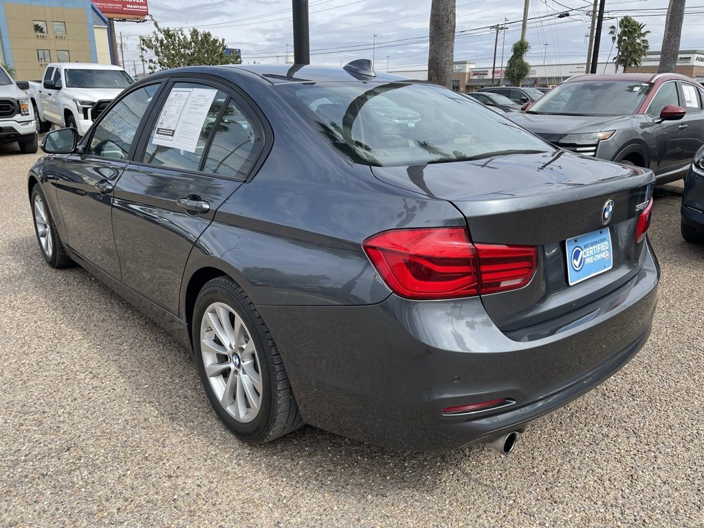 Used 2016 BMW 320i Sedan image 5