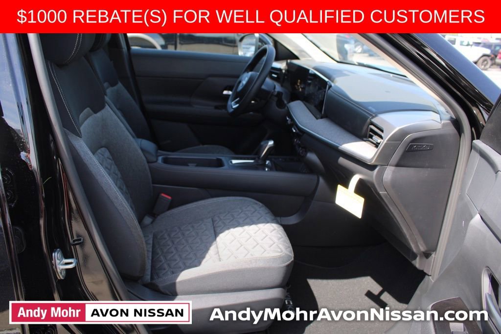 New 2026 Nissan Kicks SV image 13