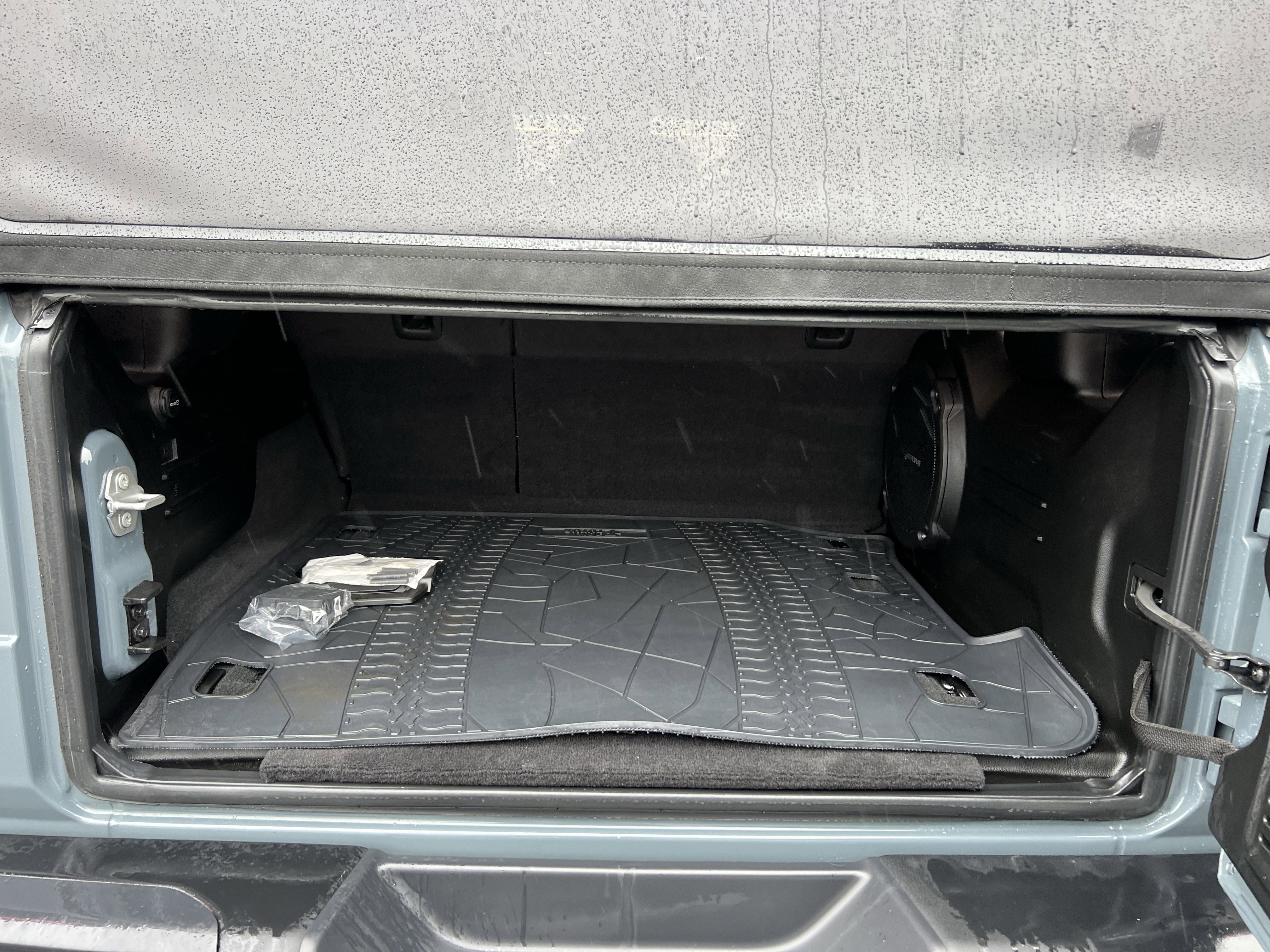 Used 2024 Jeep Wrangler Unlimited Rubicon image 36