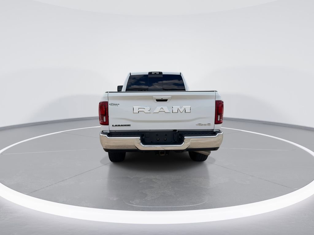 Used 2025 RAM 2500 Laramie AWD/4WD image 7