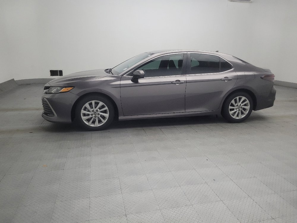 Used 2022 Toyota Camry LE FWD image 2