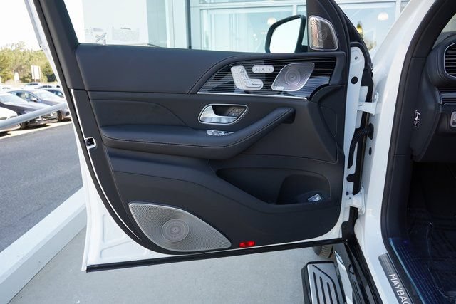New 2026 Mercedes-Benz Maybach GLS 600 4MATIC image 18