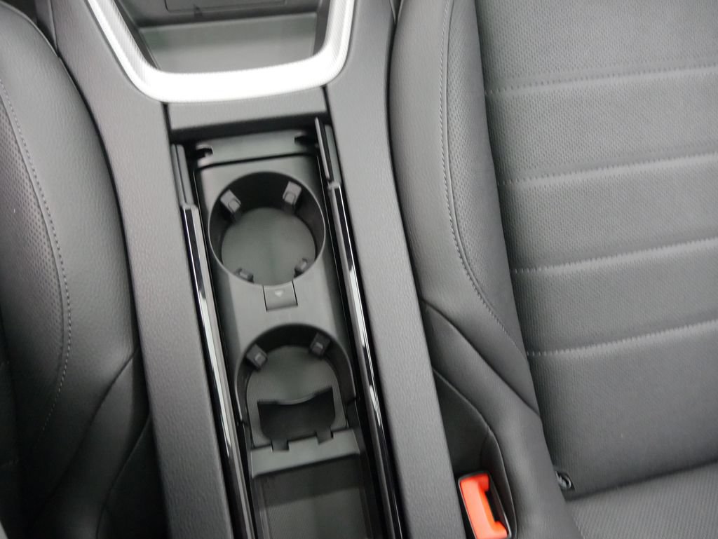 Certified 2026 Porsche Panamera 4 AWD/4WD image 33
