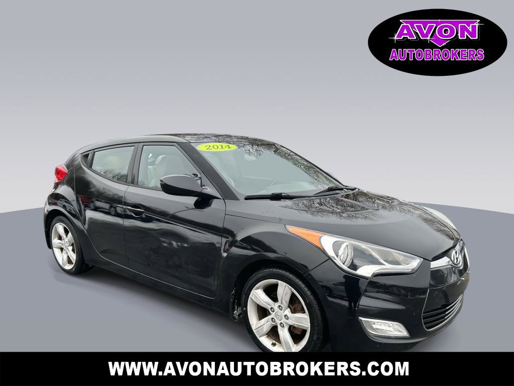 Used 2014 Hyundai Veloster w/ Style Package 02 image 1