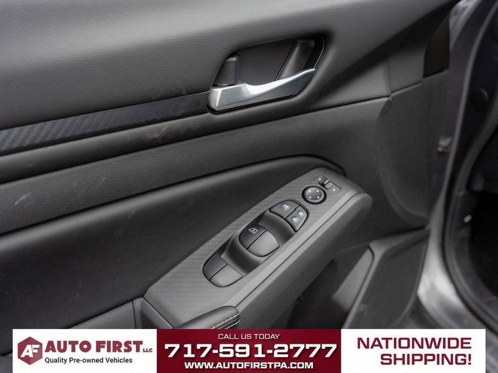 Used 2024 Nissan Altima 2.5 SV image 24