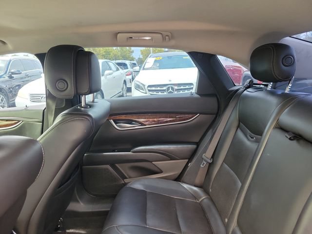 Used 2013 Cadillac XTS Luxury w/ Driver Awareness Package FWD image 10