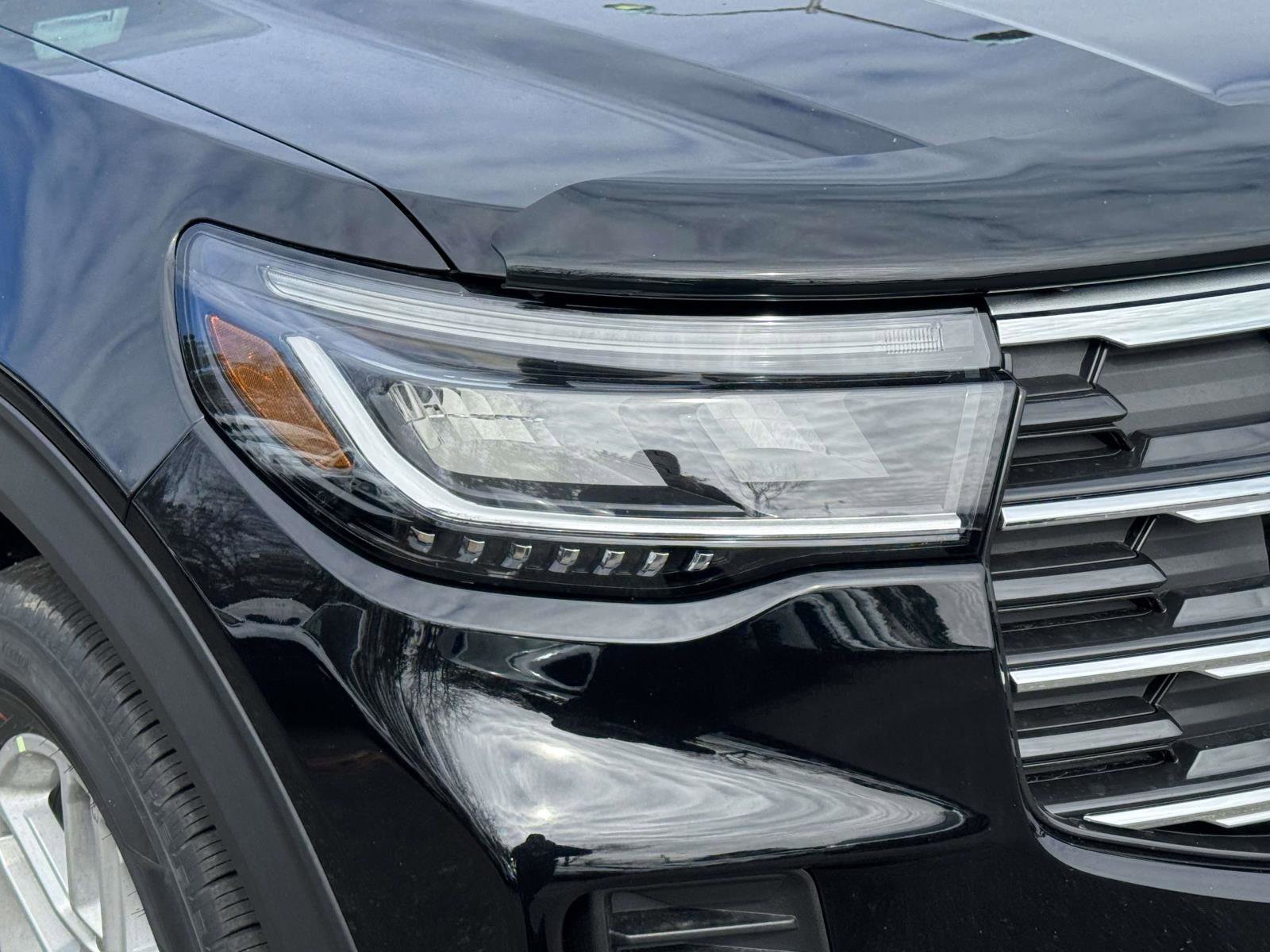 New 2026 Ford Explorer Active image 8