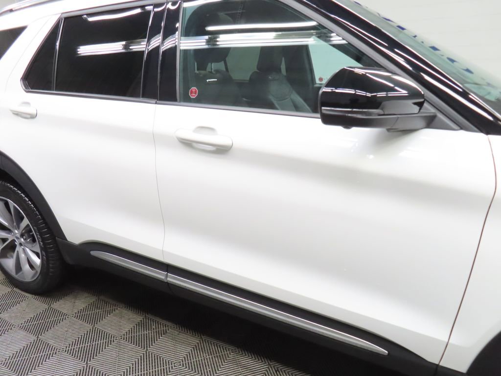Used 2025 Ford Explorer Platinum w/ Ultimate Package image 37