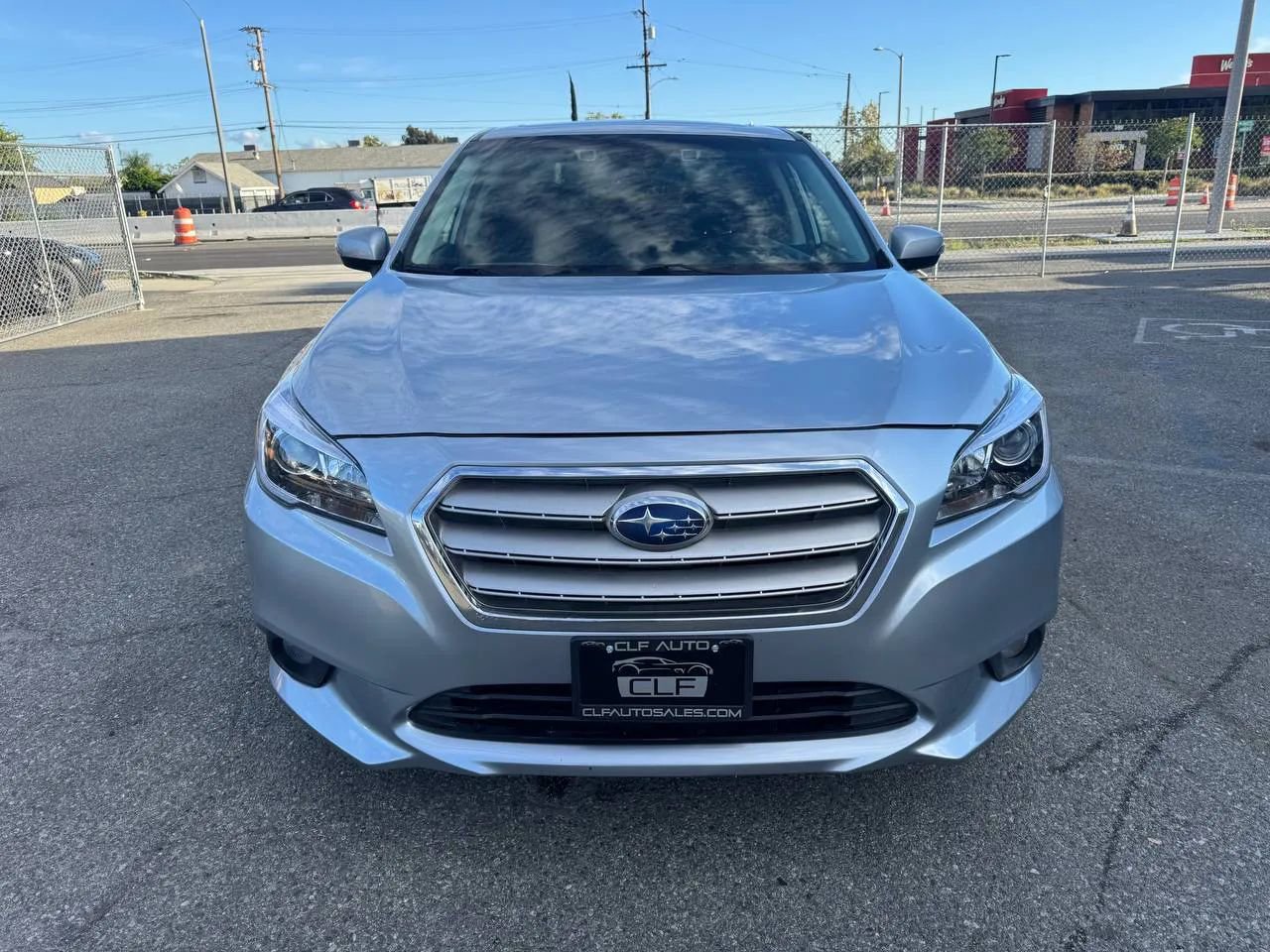 Used 2017 Subaru Legacy 3.6R Limited AWD/4WD image 2
