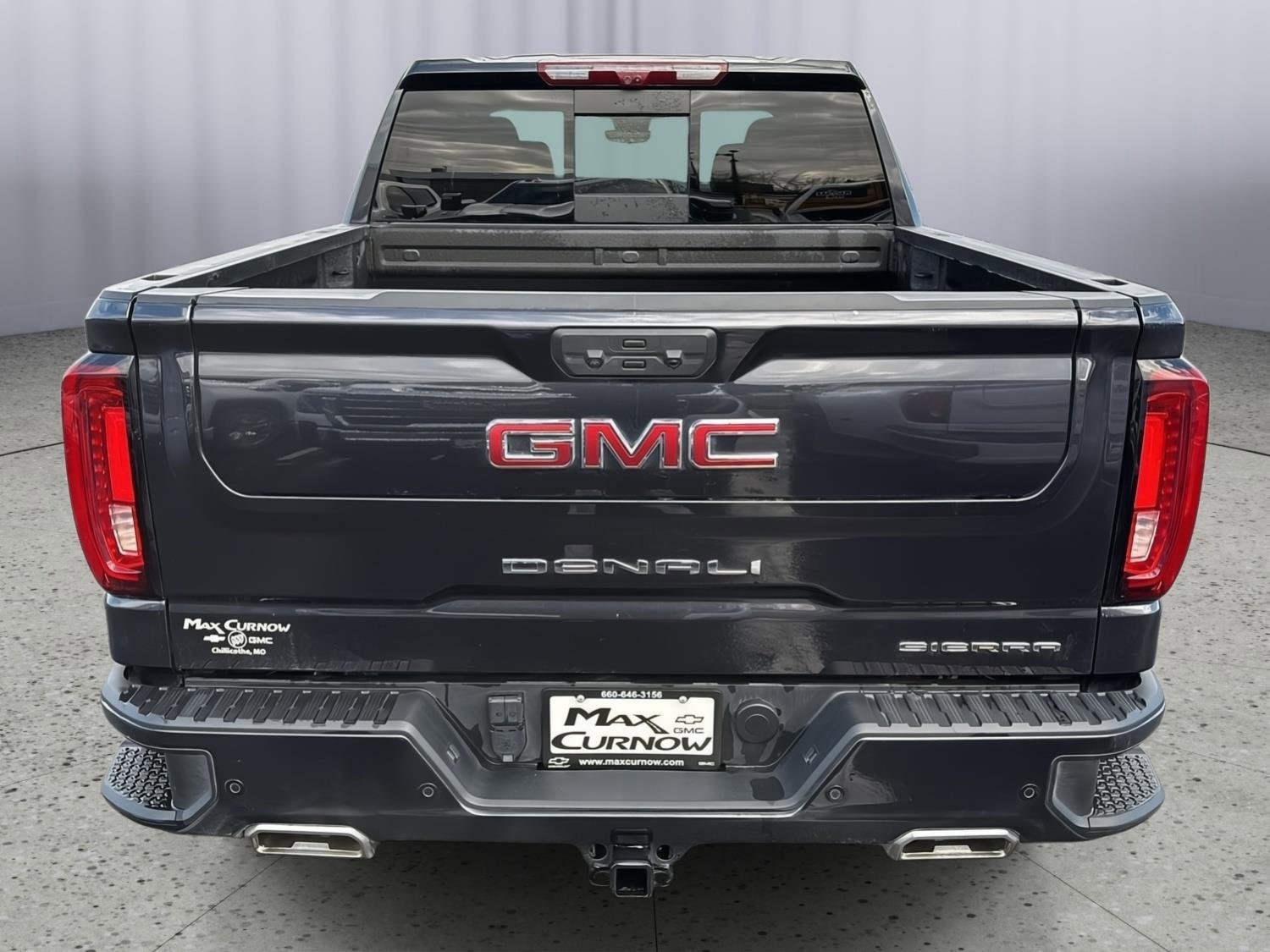 Used 2023 GMC Sierra 1500 Denali w/ Denali Reserve Package AWD/4WD image 4
