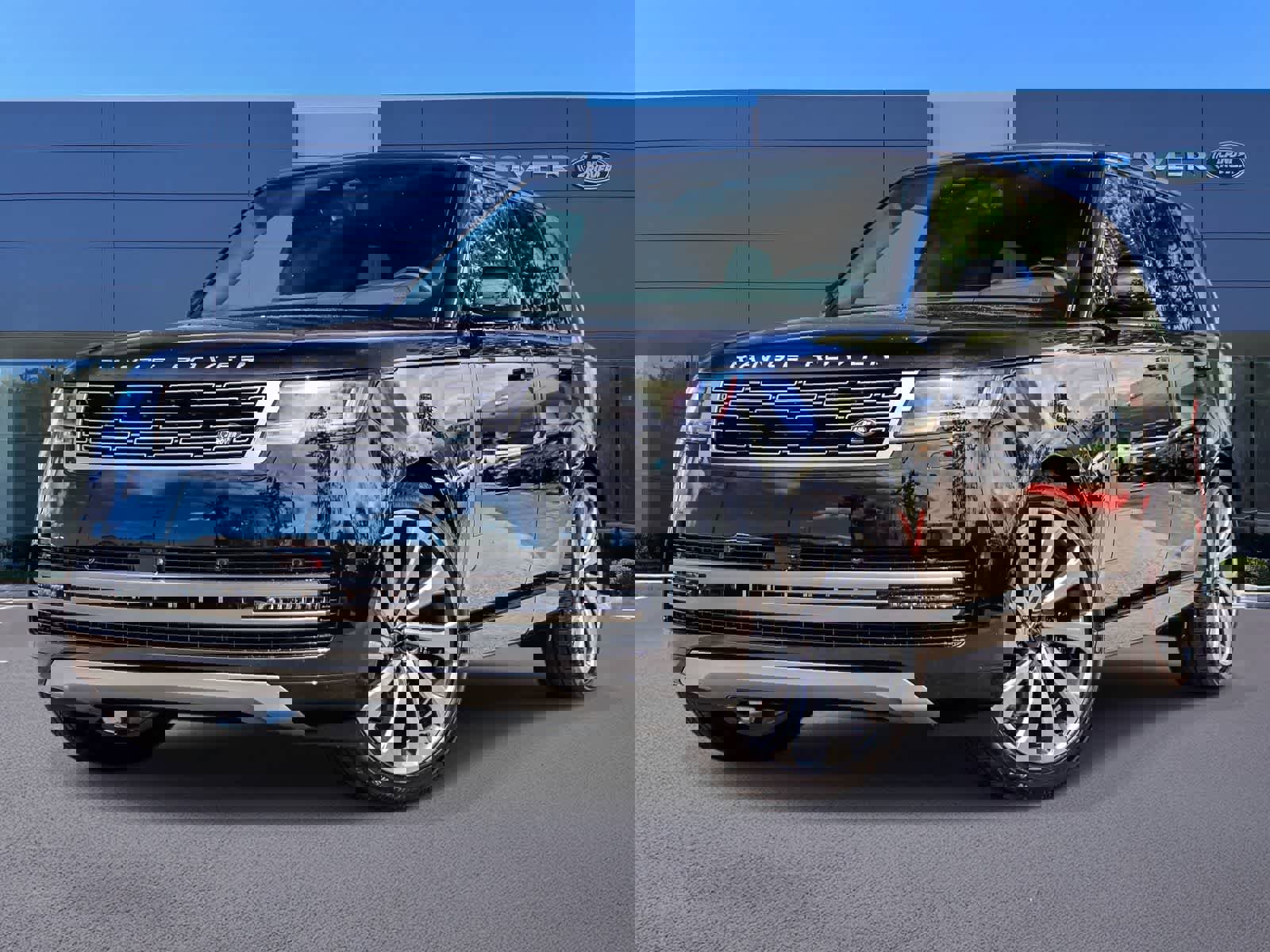 New 2026 Land Rover Range Rover SE video 1