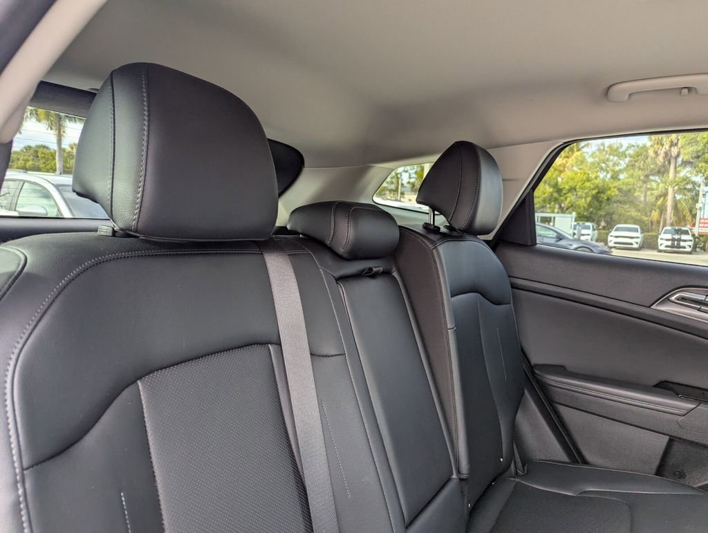 Used 2024 Kia Sportage EX image 14