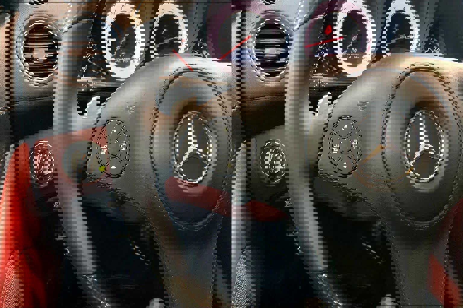 Used 2012 Mercedes-Benz SL 550 image 20